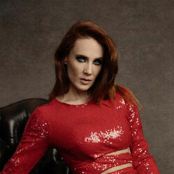 Picture of Simone Simons