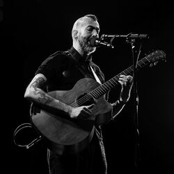 Picture of Jon Gomm