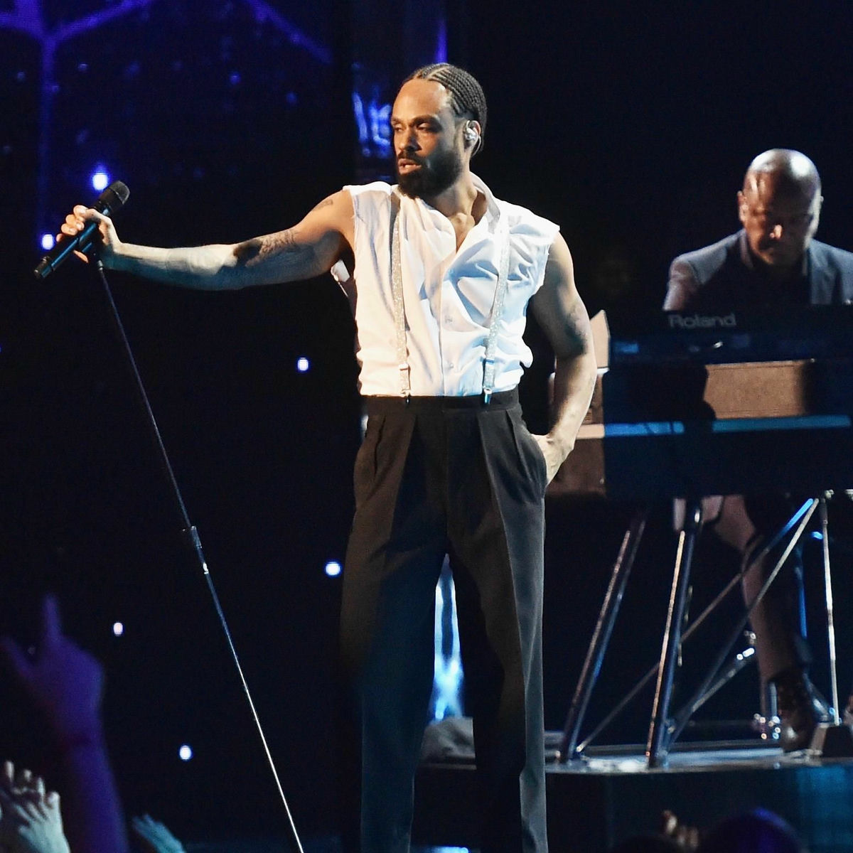 Artist picture of Bilal