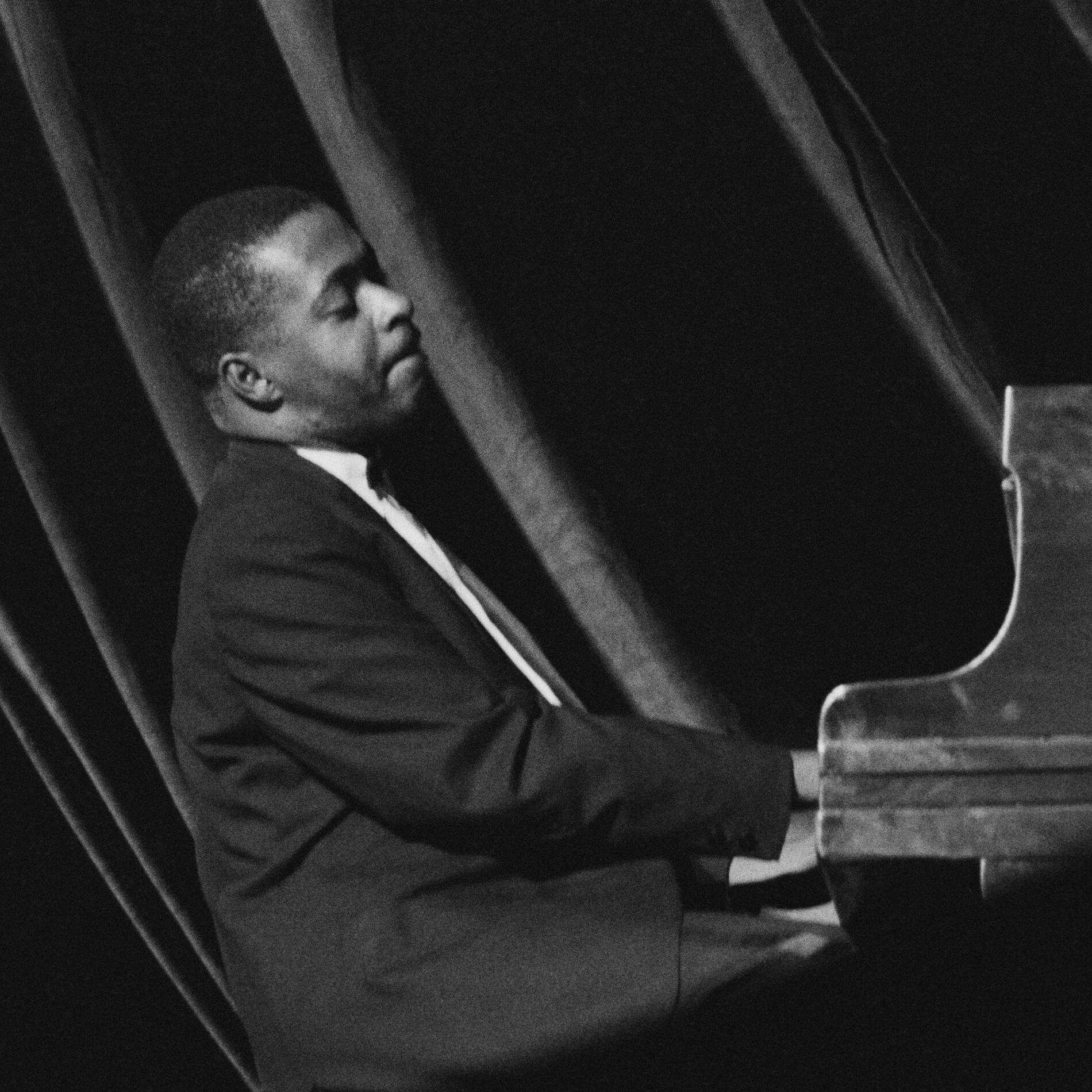 Artist picture of Wynton Kelly
