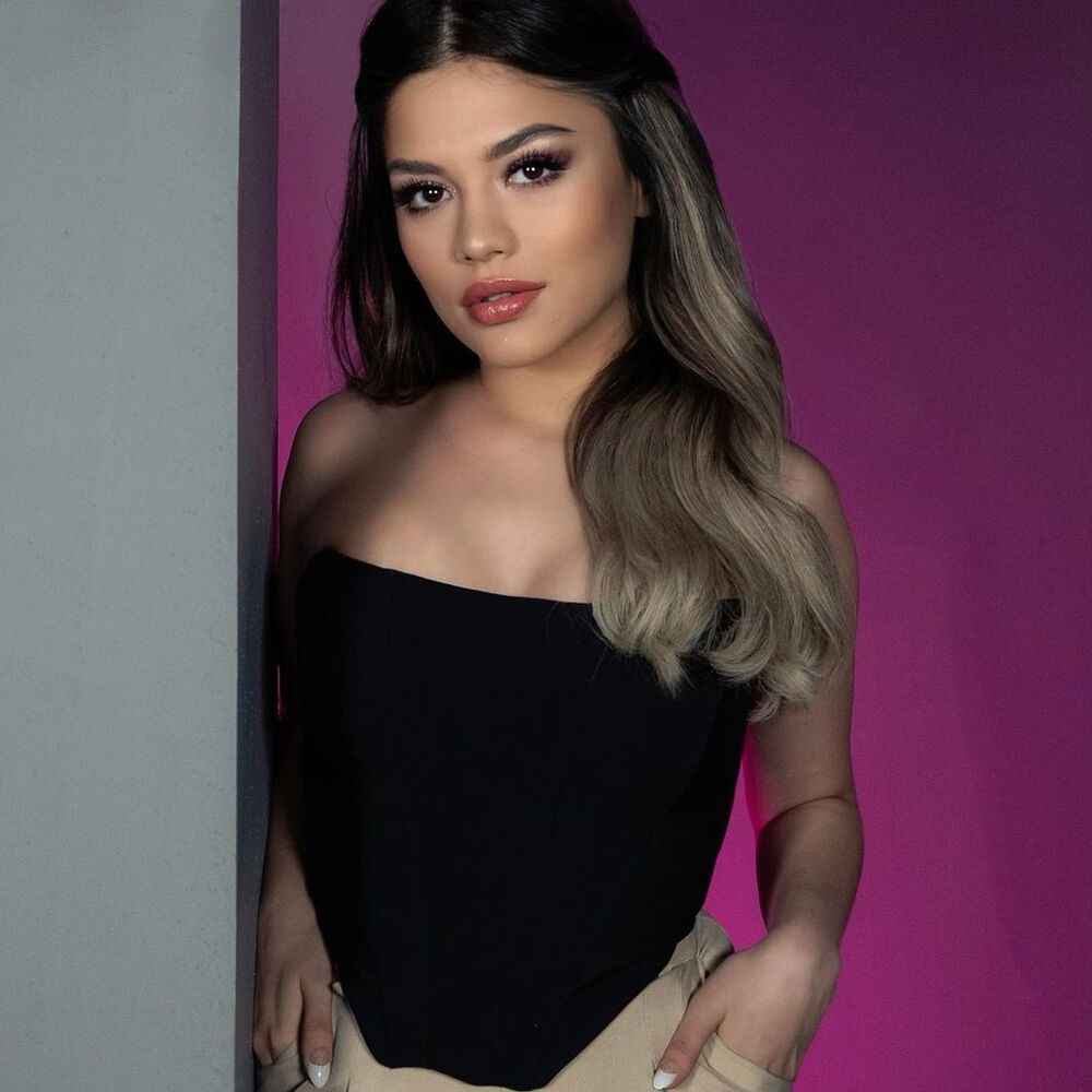 Picture of Eda Sakız