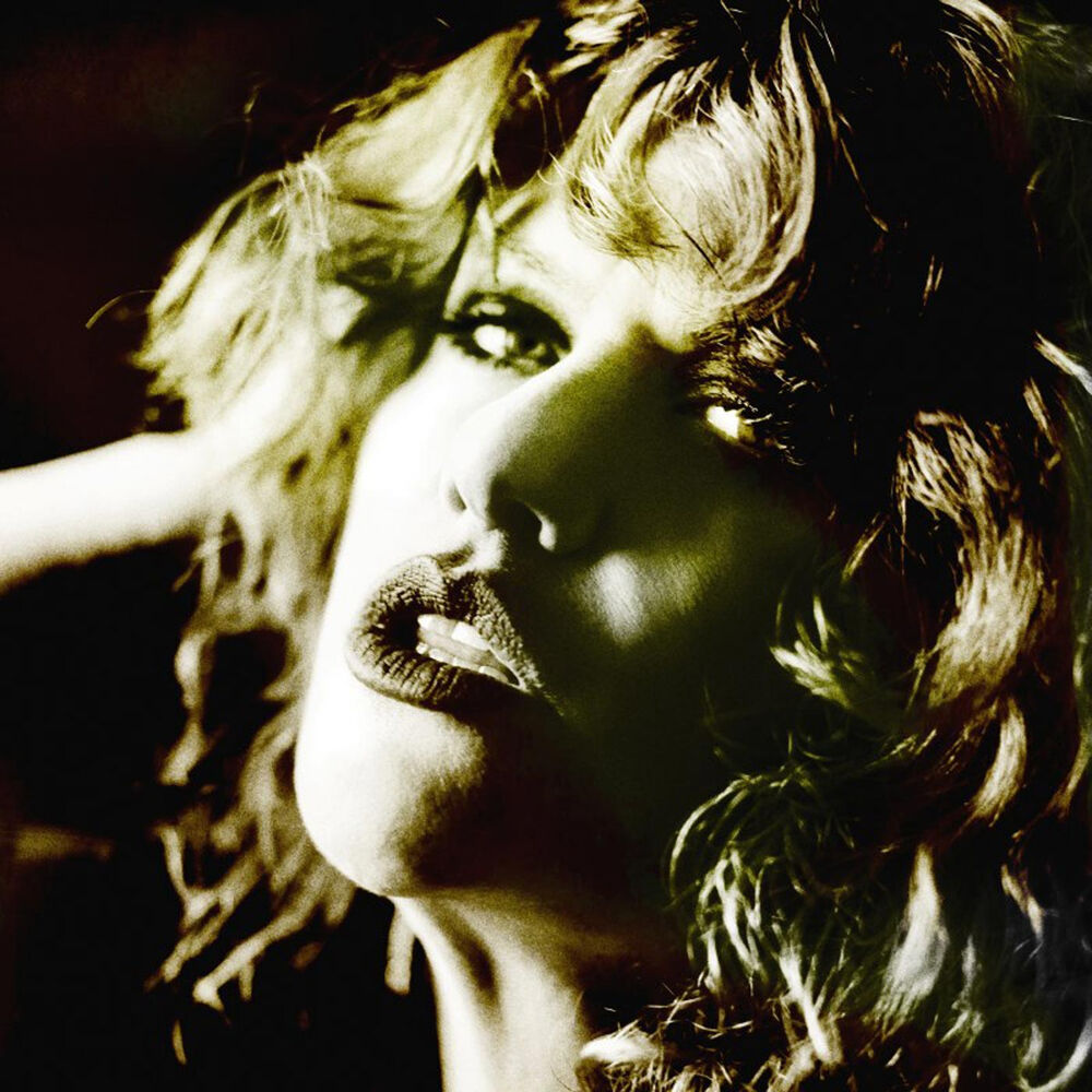 Picture of Amy Douglas