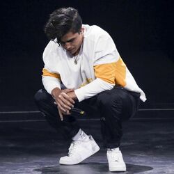 Picture of Alex Aiono