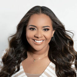 Picture of Cleyde Jane