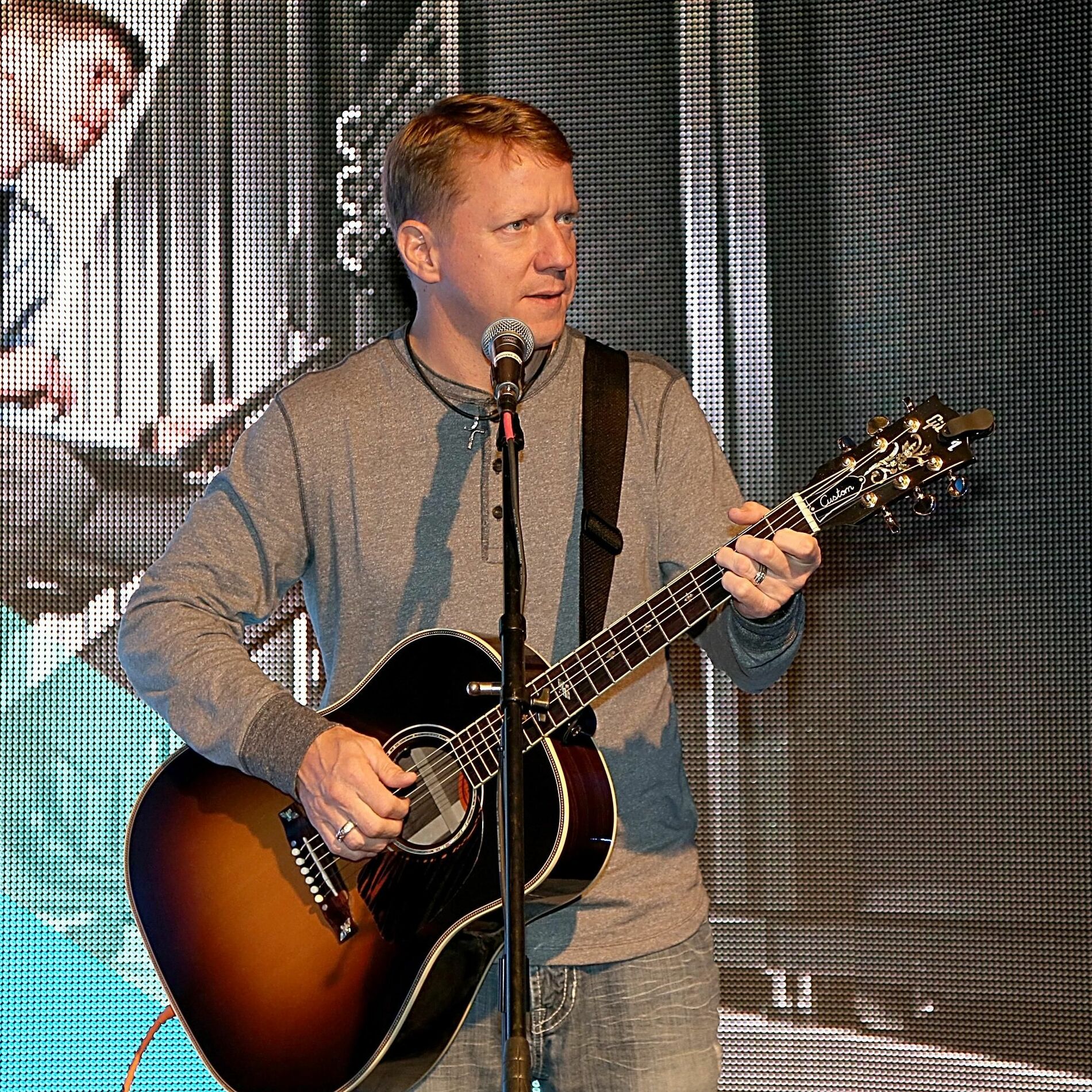 Artist picture of Cory Morrow