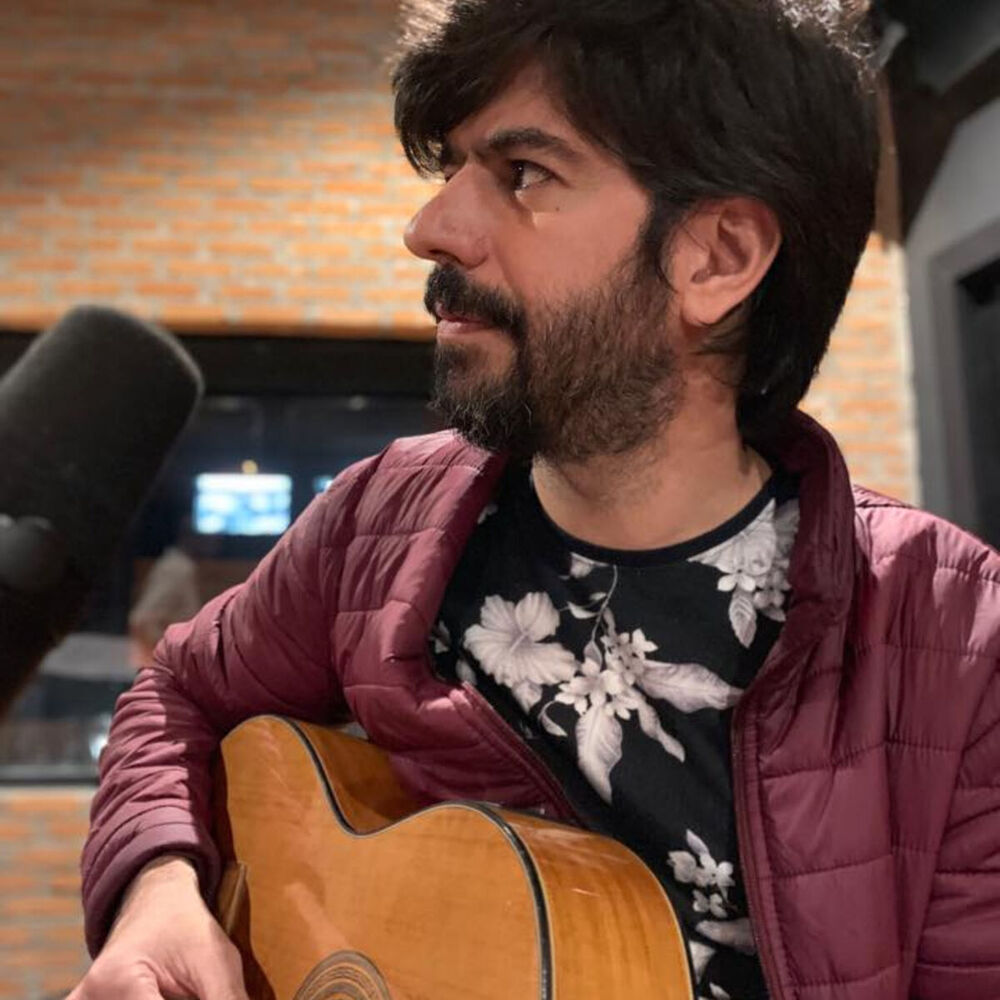 Picture of Daniel Santiago