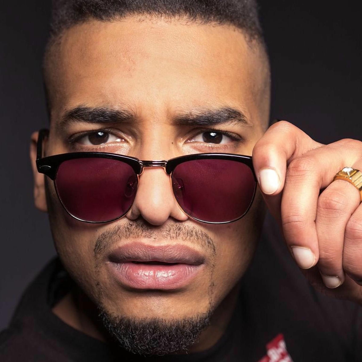 Artist picture of Maxwell