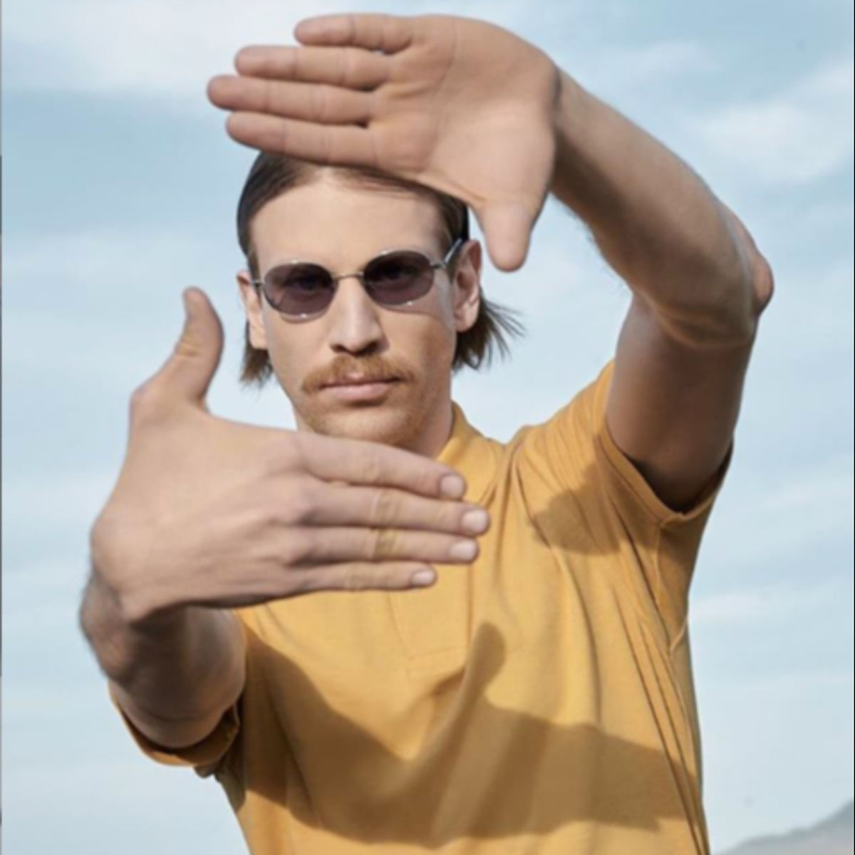 Artist picture of Иван Дорн