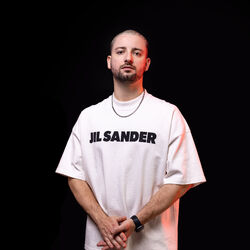 Picture of LANNÉ