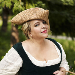 Picture of Karina Gauvin