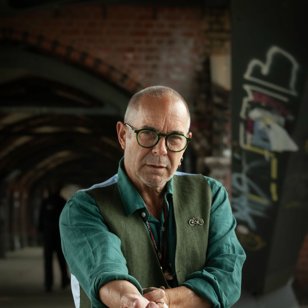 Photo de l'artiste Roger Eno