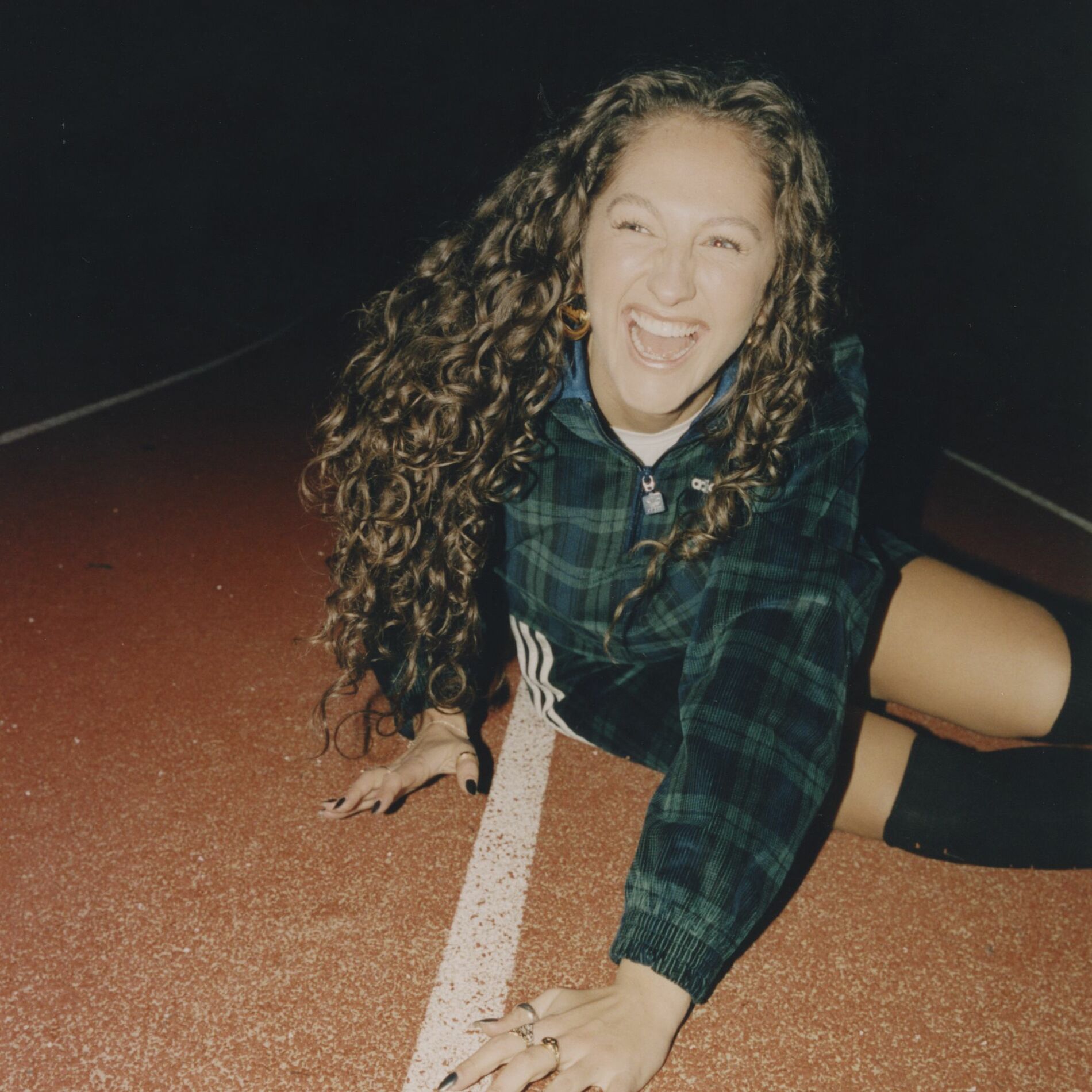 Artist picture of Paige Cavell