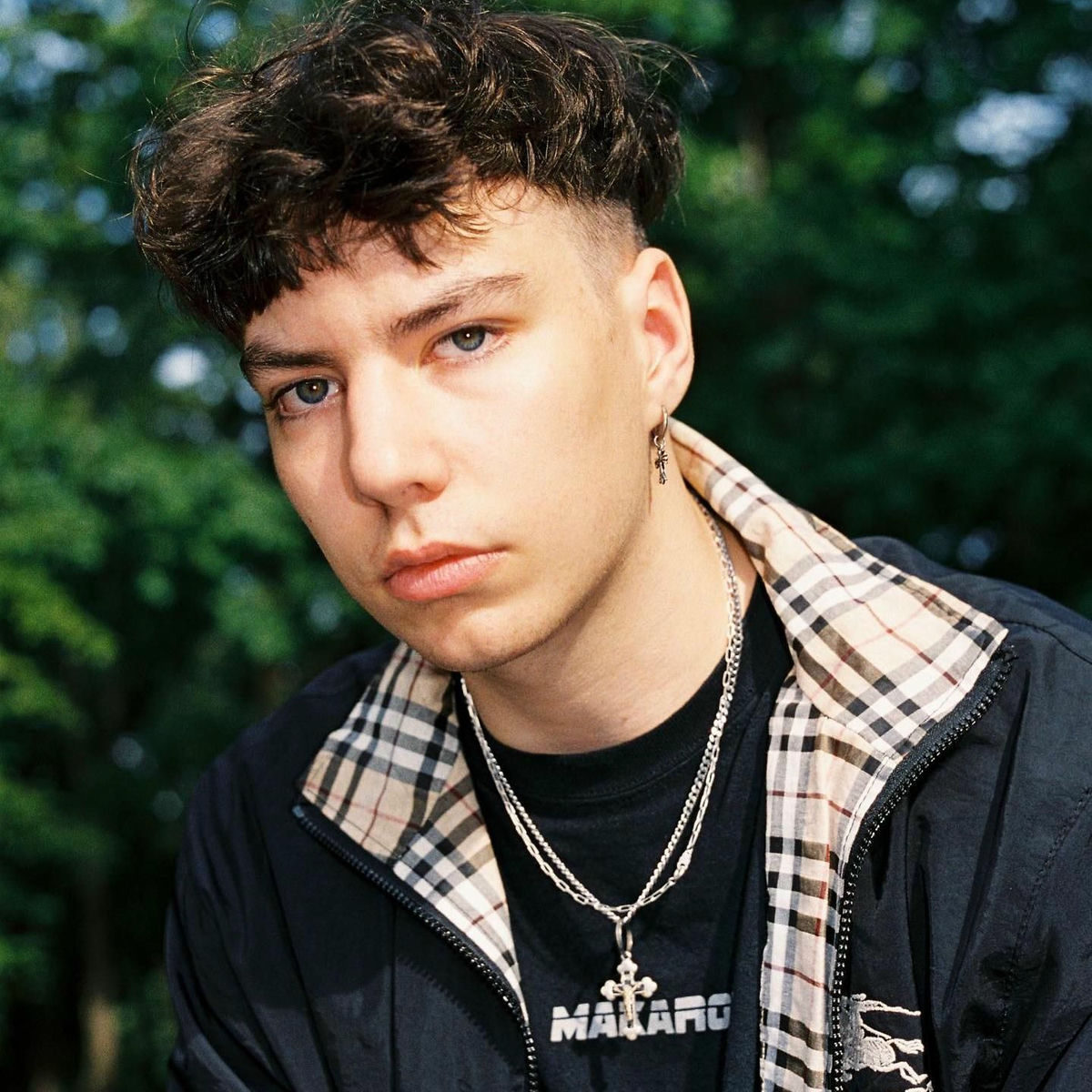 Artist picture of Young Lime