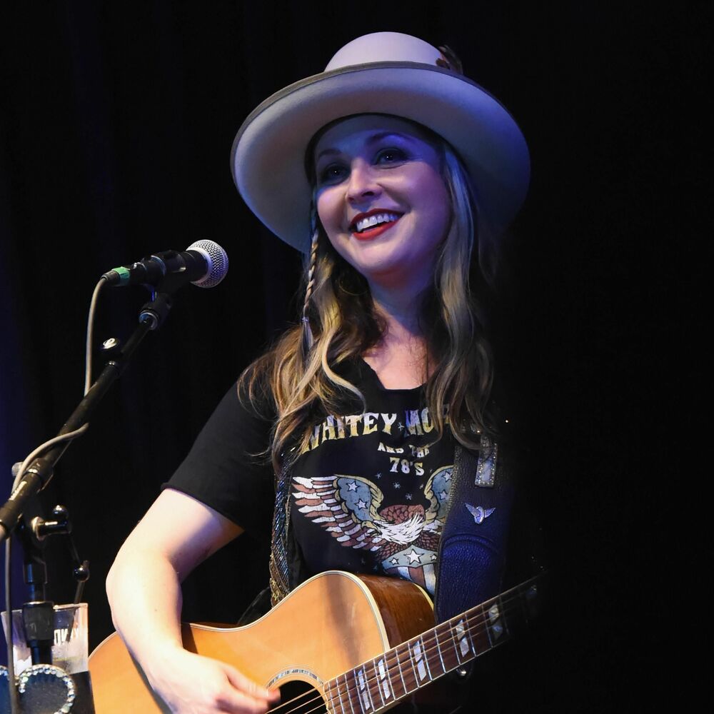 Picture of Sunny Sweeney