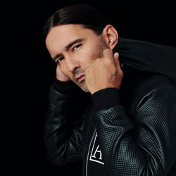 Picture of Daniel Agostini