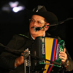 Picture of Anibal Velasquez