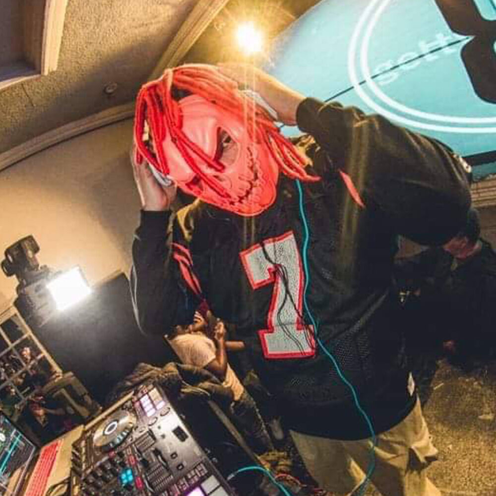 Picture of DJ Yelkrab