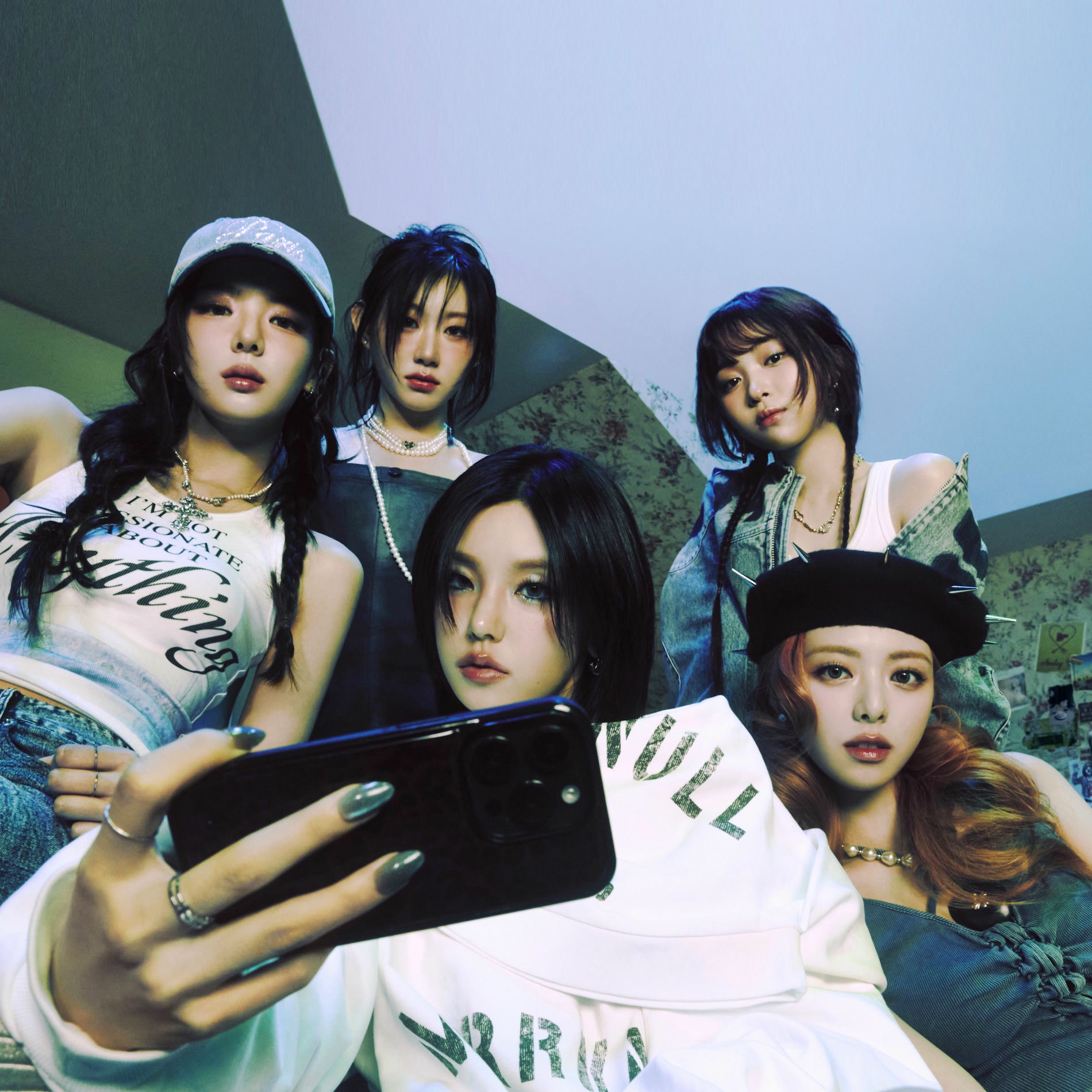 Artist picture of ITZY