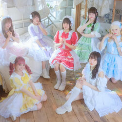 Picture of Strawberry Girls