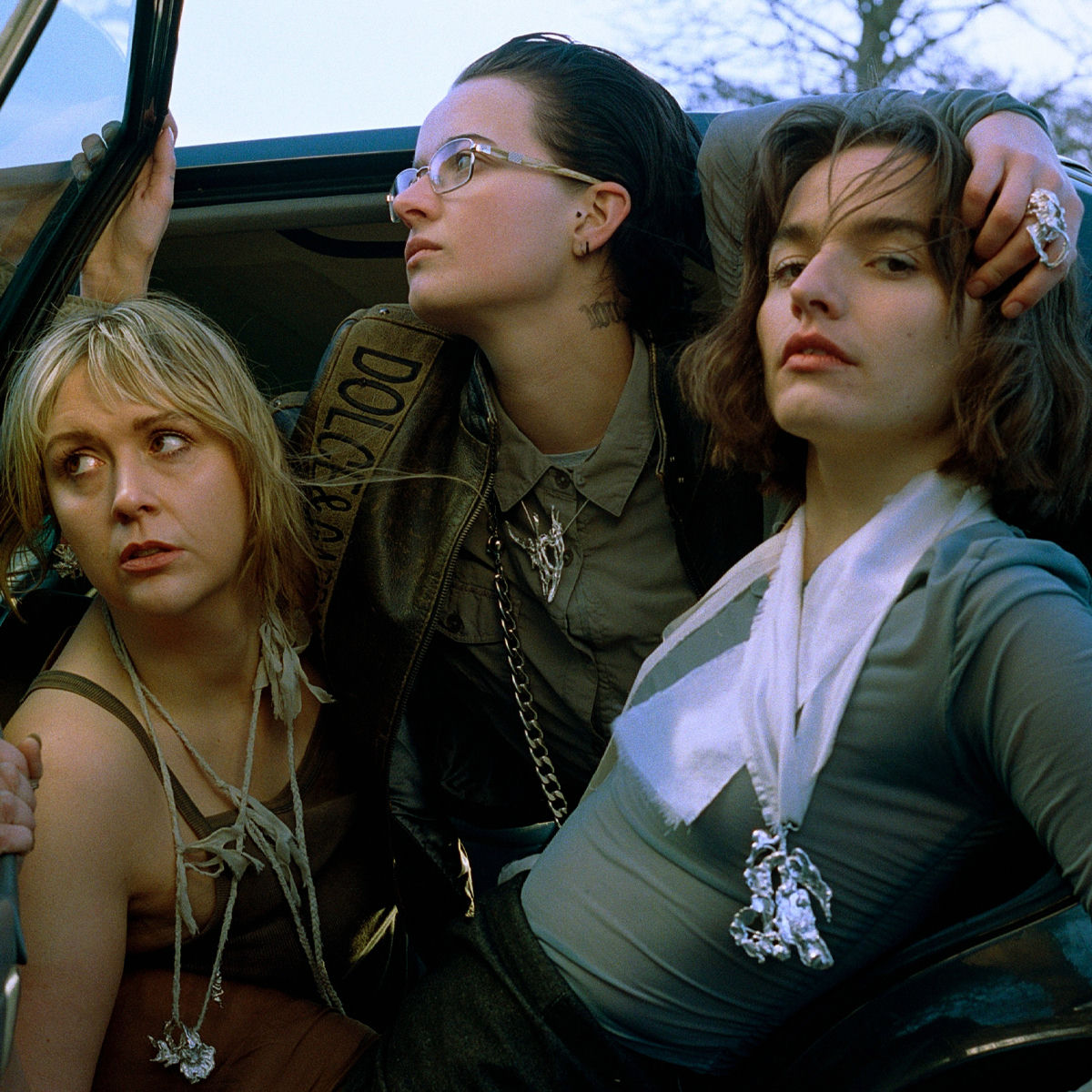 Artist picture of Goat Girl