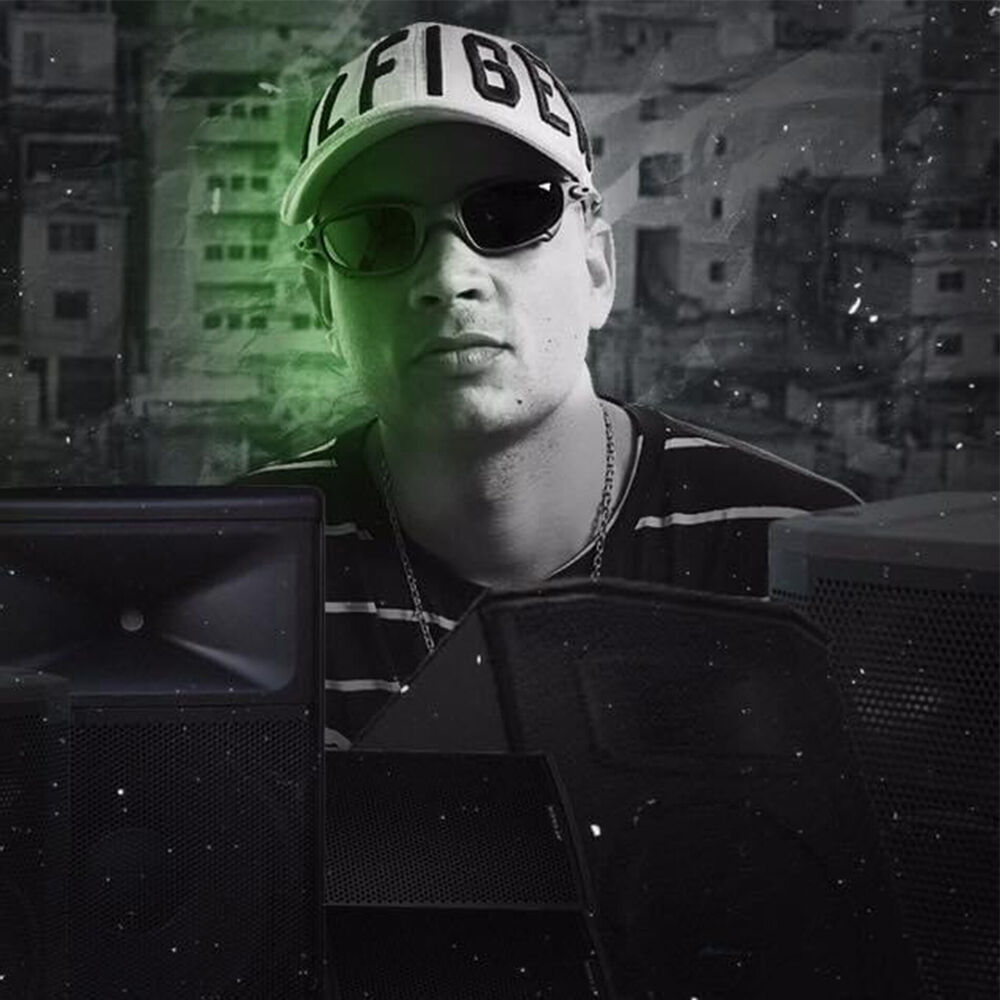 Picture of DJ Walter