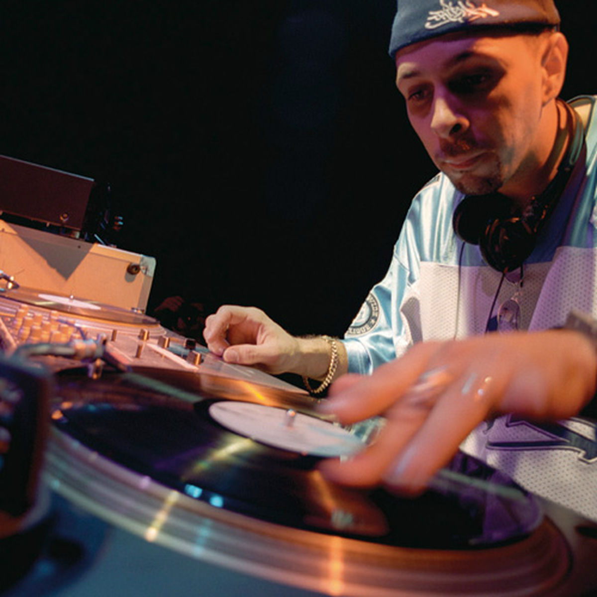 Artist picture of Tony Touch