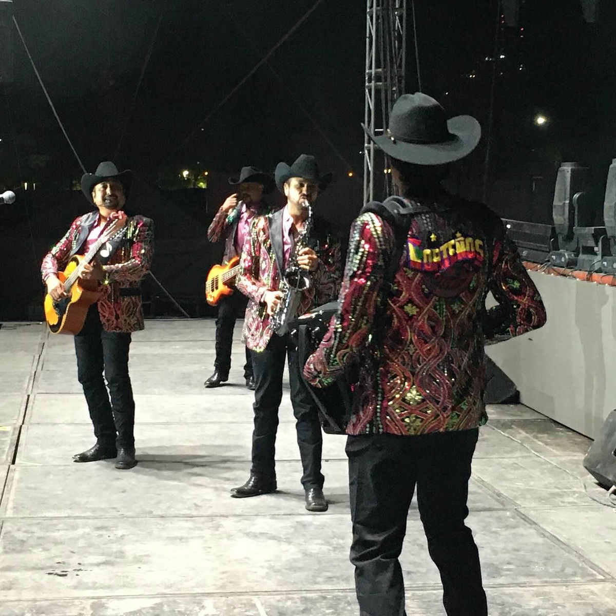 Nortenos De Ojinaga