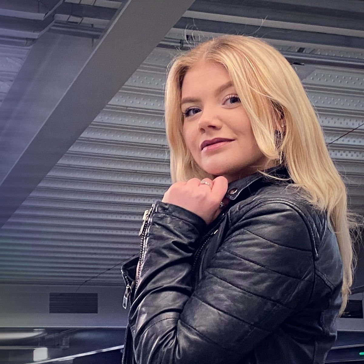 Artist picture of Hannah's Yard