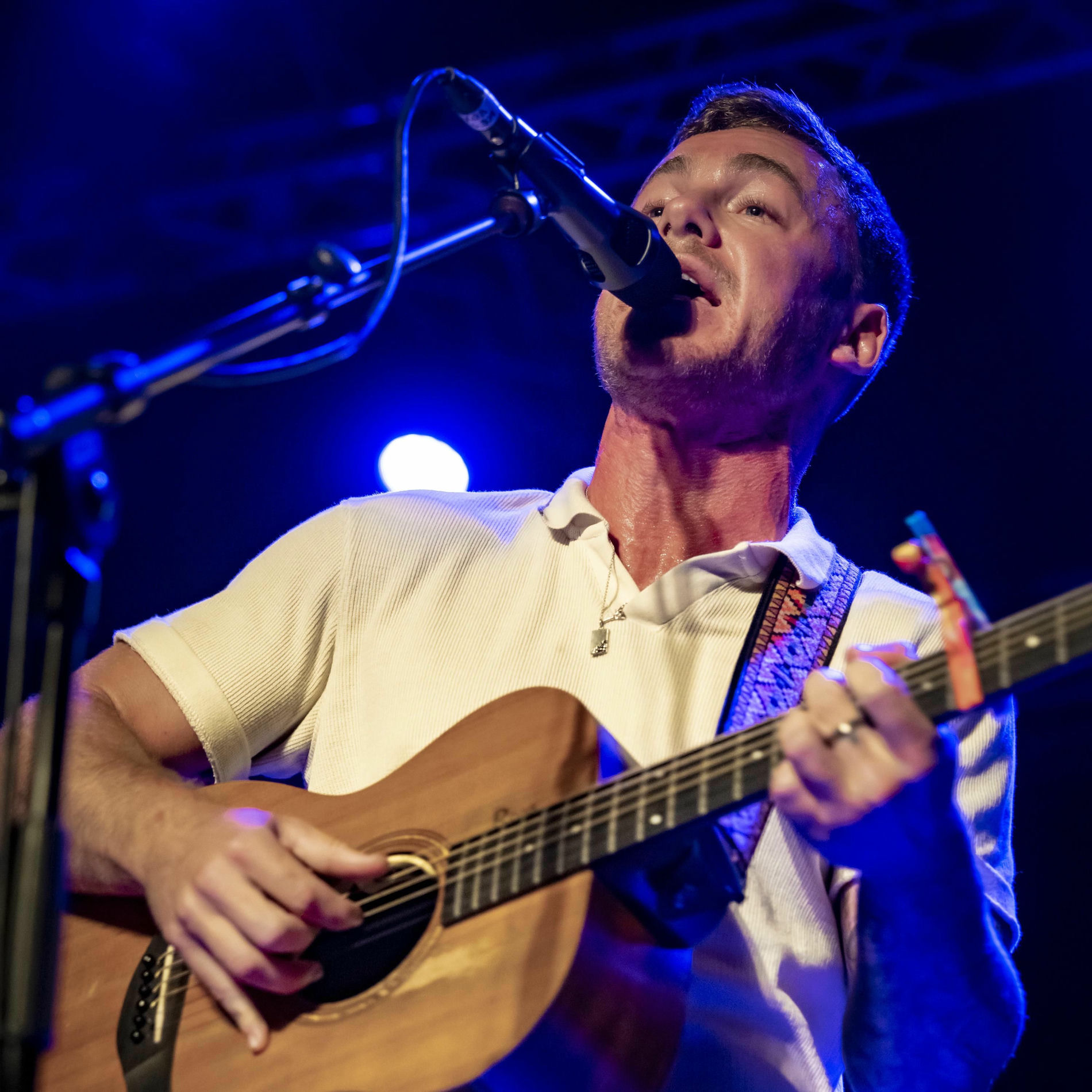 Artist picture of Mitch James