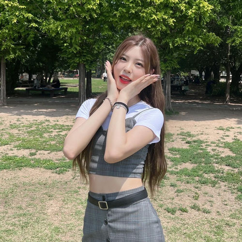 진서: albums, songs, concerts | Deezer