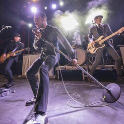 VINTAGE TROUBLE