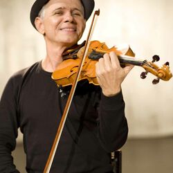 Picture of Antonio Nóbrega