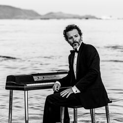 Picture of Bret McKenzie