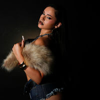 3D порно мультфильмдерді қараңыз