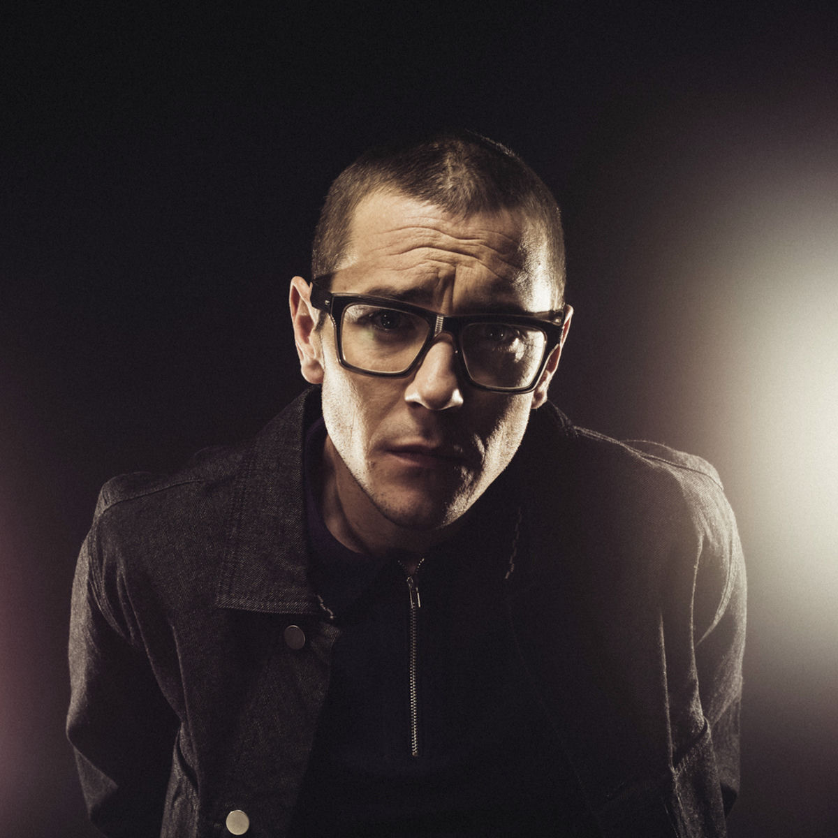 Artist picture of Barry Moore