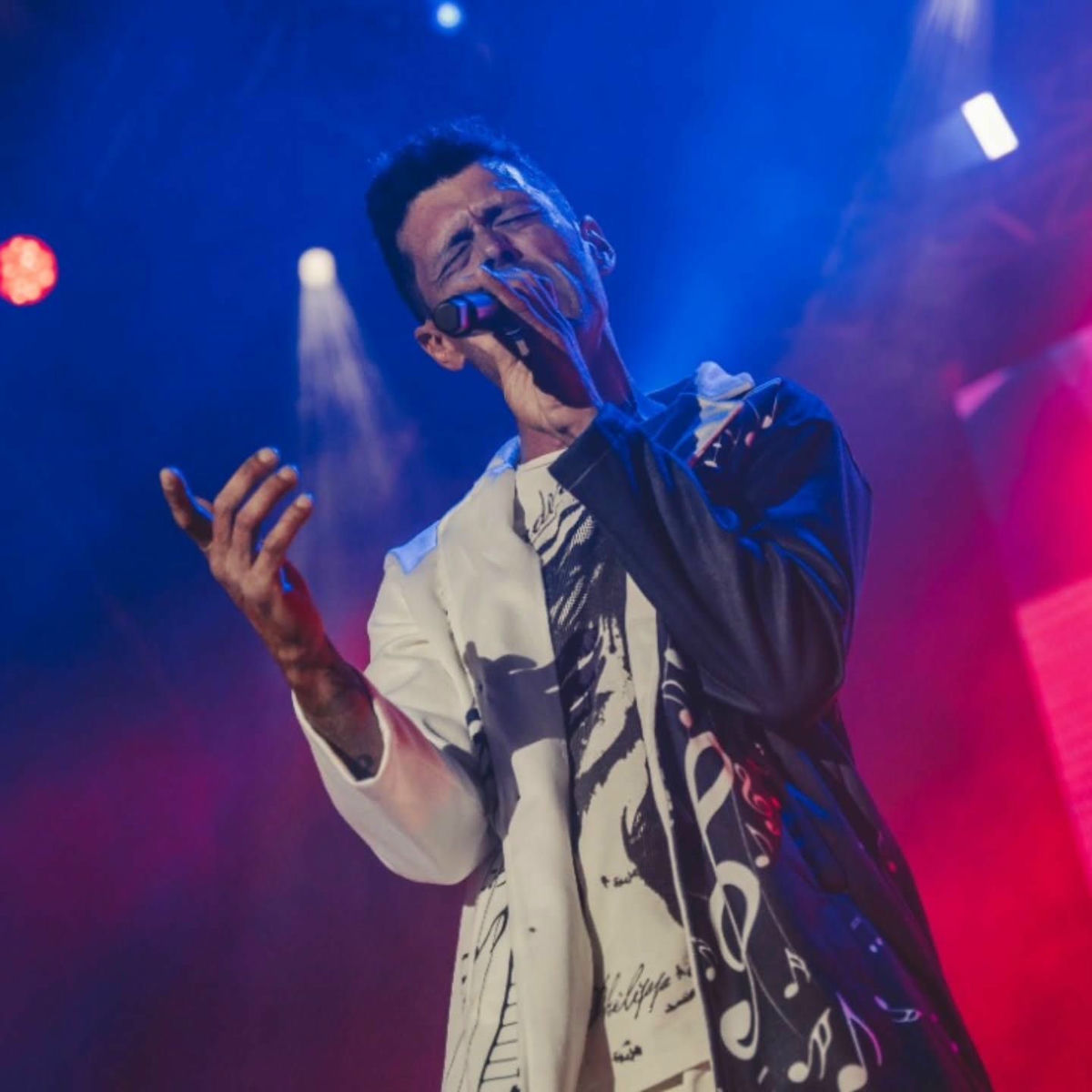 Artist picture of David Tavare