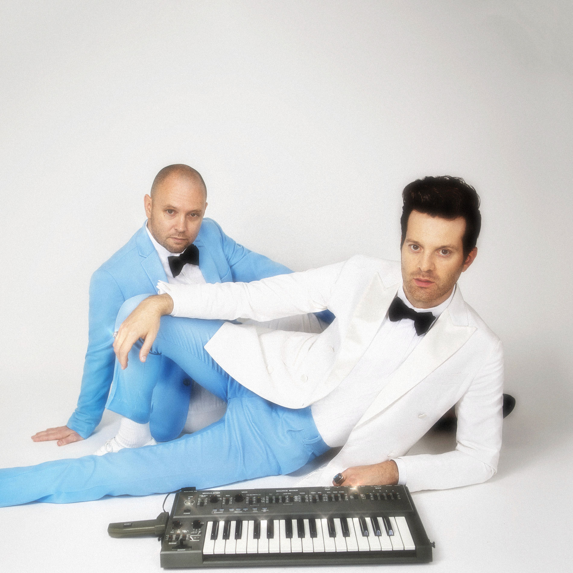 Artist picture of Tuxedo