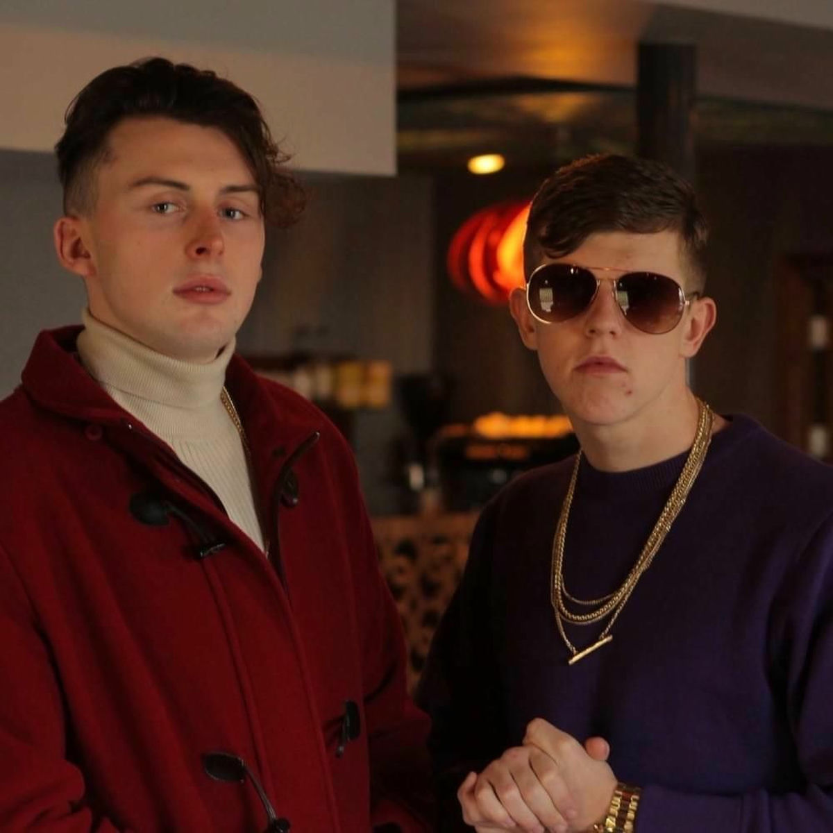 Artist picture of Versatile