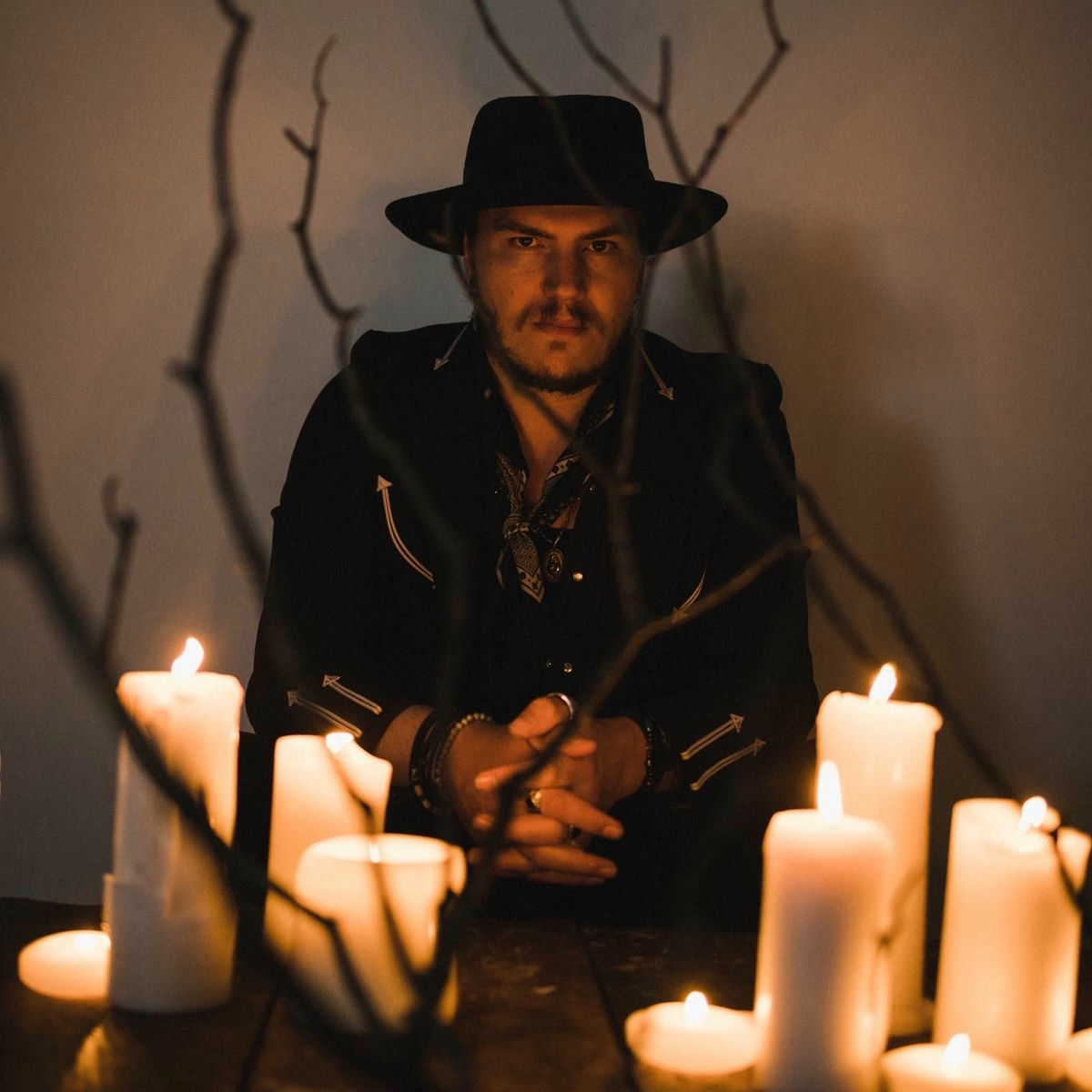 Artist picture of Dylan LeBlanc