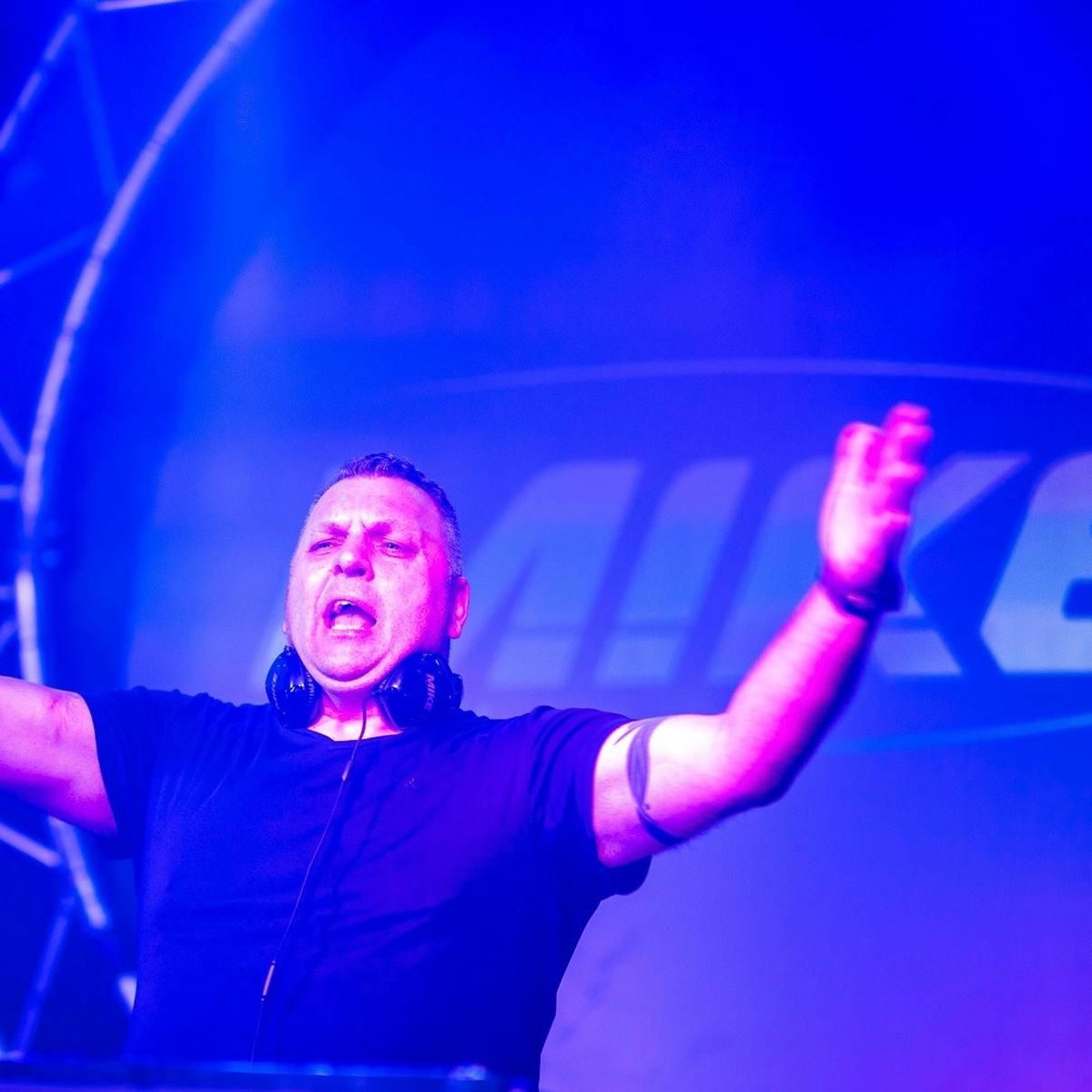 Artist picture of Push