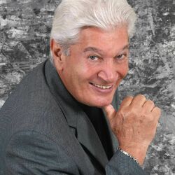 Picture of Adalberto Santiago