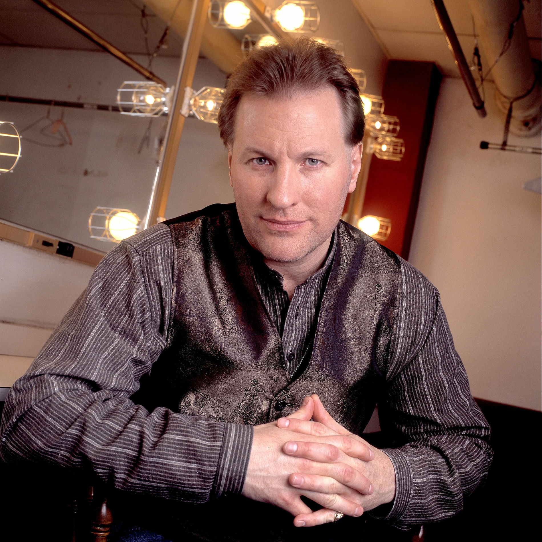 Artist picture of Collin Raye