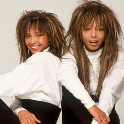 Picture of Mel & Kim