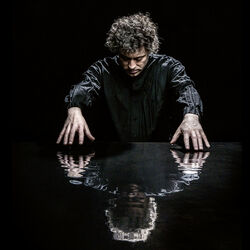 Picture of Paul Lewis