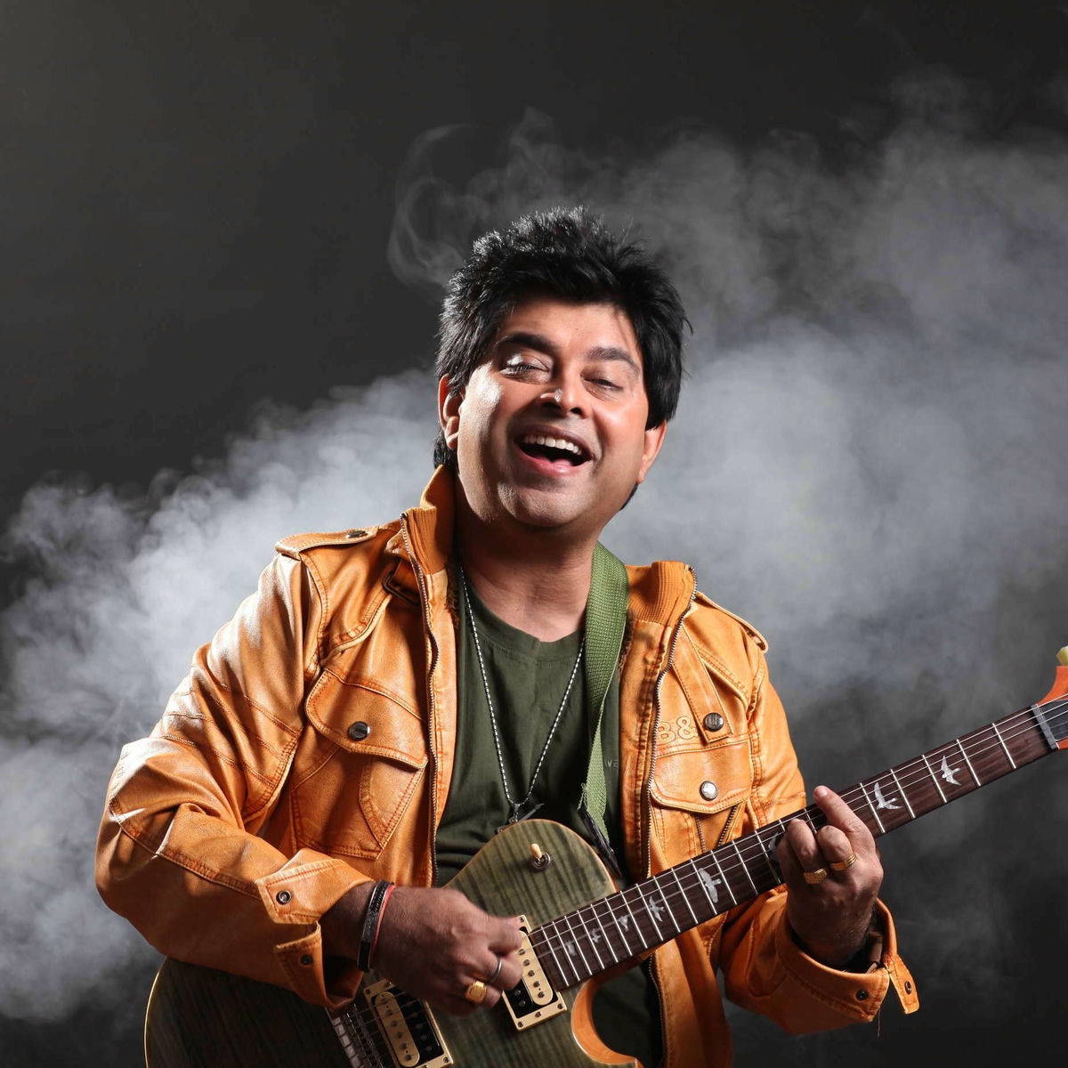 Artist picture of Jeet Gannguli