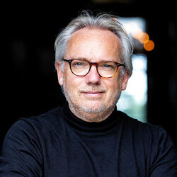Picture of Ron Adelaar