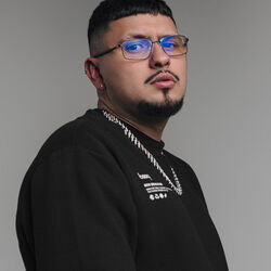 Picture of Elvis Mankada
