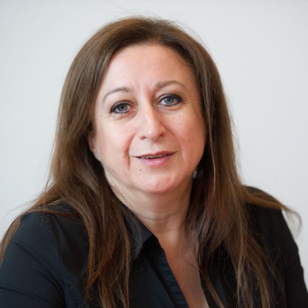 Picture of Simone Young