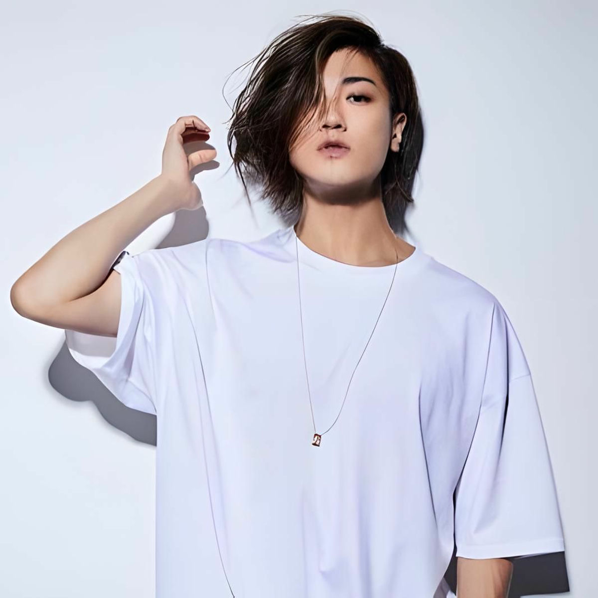 Jin Akanishi: albums, songs, concerts | Deezer