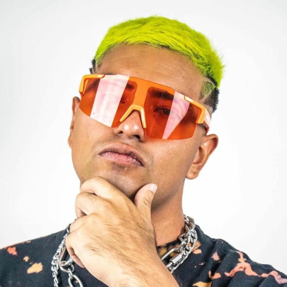 Artist picture of Freebot